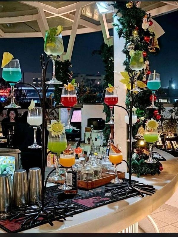 Boulevard Bar cocktails display